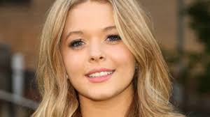 Sasha is the only child to parents sean pieterse and zizi pieterse. Juicy Tidbits About Sasha Pieterse S Age Her Weight Gain And Family Networth Height Salary