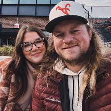 Victoria Newman and Travis Barth's Wedding Website