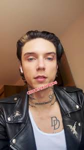 Thank you @Roman Ryliee for the inspiration. May your hands always be  crucifixed. Special thank you to our friends in @Creeper for doing gang  vocals in our dressing room with us like 20 minutes before ...