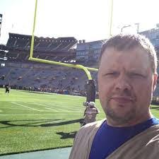 Scott Walbeck's Instagram, Twitter & Facebook