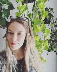 Kelsey Maynard's Instagram, Twitter & Facebook