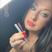 What are some good dentists in the area?