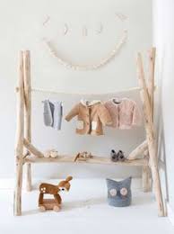 Bau dir eine kleiderstange, einen garderobenständer oder eine wandgarderobe mit ein paar ästen in einfachen schritten. Die 8 Besten Ideen Zu Kinder Kleiderstander Kinder Kleiderstander Kleiderstander Kinder Zimmer