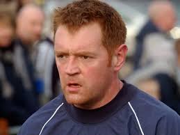 Former Caerphilly RFC stalwart Brett Davey to return to the club as head  coach