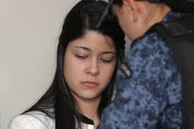 La sala penal del tribunal superior de bogotá dejó en firme el fallo que absolvió a laura moreno y jessy quintero, en el proceso que se les adelantó desde 2011 por su presunta participación en la muerte del estudiante andrés colmenares, en hechos registrados el 31 de octubre de 2010. Que Paso Con Jessy Quintero Tras La Muerte De Luis Andres Colmenares Kienyke