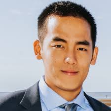 Luke Duarte's Instagram, Twitter & Facebook