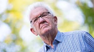 »die lage hat sich verbessert. Deutschland Kretschmann Bezweifelt Siegeszug Von Tesla Und Co