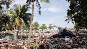 Sekitar 13 % gunung berapi dunia yang berada di kepulauan indonesia berpotensi menimbulkan bencana alam dengan intensitas dan. 6 Gempa Bumi Paling Dahsyat Yang Pernah Terjadi Di Indonesia Kaltim Today
