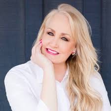 Dan Hollister (@thedanhollister)