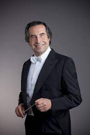 After studies in naples, where he was born in 1941, and in milan he rapidly built a major international reputation. Riccardo Muti Facebook