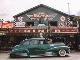 One of the last, of the honest mechanics. Laid Back Place With Good Burgers Old Fashioned Style Milkshakes Review Of Ricks Garage Palmwoods Australia Tripadvisor