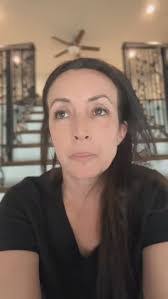 Cindy Puig's Instagram, Twitter & Facebook