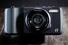 Hasselblad Made A Phone Attachment That Adds Raw And 10x Zoom