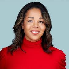 Candice Kramer's Instagram, Twitter & Facebook