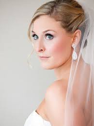 Different skin concerns, tones and face shapes mean that you should always tailor your technique to celebrate your fabulous self! Best Wedding Makeup For Blue Eyes