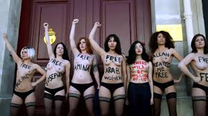 بزاز بنات فيمين عارية مثيرة (10 صور) - الفن والجمال