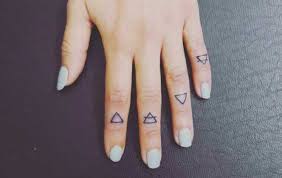 Cancer zodiac sign tattoo design: 50 Gorgeous Finger Tattoos That Deserve A Thumbs Up Cafemom Com