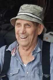 Dwight Mills's Instagram, Twitter & Facebook