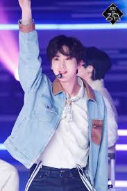 Road To Kingdom Updates Kingdom Updates On Twitter Yuto Pentagon Pentagon Wooseok Pentagon