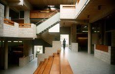 Resultat De Recherche D Images Pour Herman Hertzberger Demi Niveaux Arquitectura Universidades Arquitectura Escolar Arquitectura