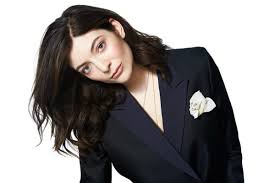 She was wearing a ring on her left ring finger and people are suspecting that the couple is engaged. Lorde Boyfriend Wiki Net Worth Age Height Family Biography Networth Height Salary