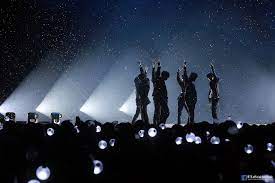 See more ideas about bts concert, bts, concert. The Army Still Holds The Power Inside The Organised Chaos Of The Bts Fandom By Deconrecon Asia Medium
