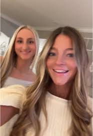 chloe kraus (@chloekraus_)