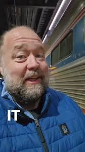 Carson Ward's Instagram, Twitter & Facebook