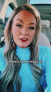 Beth Hafer's Instagram, Twitter & Facebook