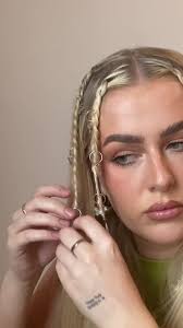 Hair hack- when your hairs getting greasy just braid/plait it!!🫶🏼  Creamfields hair inspo part 3 for day 3🎊☀️ #festivalhairstyles  #festivalhair #ukfestival #hairinspo #festivalseason #creamfields ...