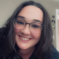 Stephen King admitting he has imposter syndrome while i attempt to write  the last book in a series, struggling because i believe every word sucks,  is the most comforting thing ive seen