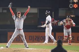 안산공고 3학년 때 경동고등학교를 상대로 패전 투수가 됐지만 19k 완투를 거두며 자신의 가치를 다시 한 번 보여줬다. 153 153 154km ê¹€ê´'í˜„ì˜ í™©ê¸ˆë¹› ë§ˆë¬´ë¦¬ ì¤'ì•™ì¼ë³´
