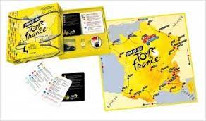 Le grand jeu du tour leclerc 2021, c'est en magasin avec la carte à gratter, mais aussi en ligne pour jouer sur www.e.leclerc avec le code 2ème chance et son tirage au sort pour gagner de nombreux cadeaux du 22 juin au 25 juillet. Grand Jeu Du Tour De France Lisez