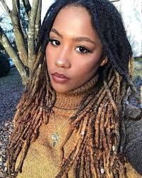African black soap (also called african soap or black soap) is the latest skin care product to reach holy grail status, and for good reason. Http Blackhairomg Net Diy African Black Soap Shampoo Scalp Healing I Ll Admit That It S Not The Cheapest Rec Hair Styles Natural Hair Styles Locs Hairstyles