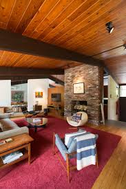 Jess Andy S Life In The Woods In 2020 Mid Century Modern House Mid Century Modern Style Mid Century Modern Interiors