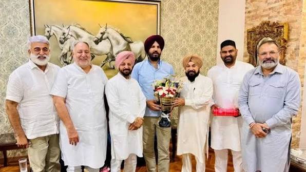 पंजाब कांग्रेस में बढ़ी हलचल, वड़िंग के समर्थन में उतरे नेता; चन्नी खेमे की  नाराजगी खत्म कराने की कवायद तेज #Punjab #Congress https://www.jagran.com/ punjab/chandigarh ...