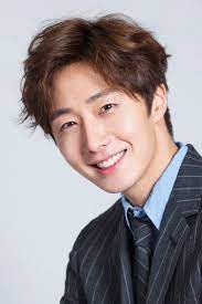 In 2007 he won best actor in a music video at the 9th mnet km music festival which was his first win, and in 2015 he won the most celebrated actor in the asia. Jung Il Woo Movies Age Biography