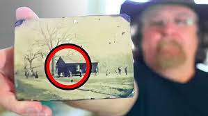 Jason Kurtis's Instagram, Twitter & Facebook