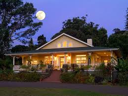 Internet, air conditioning, tv, satellite or cable, . Pin On Hawaiian Style Homes