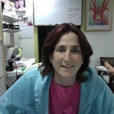 Diane Ferry's Instagram, Twitter & Facebook