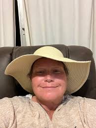 Meet my beast... 🤩 What are you favorite mods? First one will be  bluetooth, I have only usb and aux... What is your routine to keep it clean  and shiny?