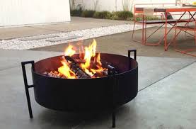 Well, the performance of a fire pit depends on many other factors apart from its capability of creating the most amazing it's the perfect choice for any campsite or backyard. 10 Easy Pieces Portable Fire Pits Gardenista