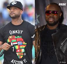 Il sait manier avec excellence les sa vie en banlieue parisienne s'en trouve bousculée. Booba Clashe Par Maitre Gims Il Lui Repond En Le Traitant De Rappeur Tf1 Purebreak