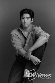 5살 연하의 사업가인 예비 신부를 지인의 소개로 만났고 결혼을 전제로 한 교제는 지난해 말부터 시작했습니다. K2hqrefjmt8jem