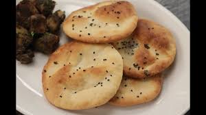 Kulcha 21 Indian Breads To Try Before You Die Sanjeev Kapoor Khazana Indian Bread Real Food Recipes Bread