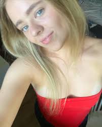 🪩🍒🍸🫶🏼🕺🏼