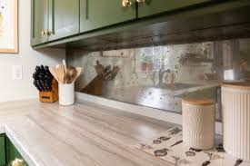 laminate counters look a lot better