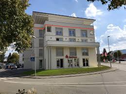 Geben sie bei ihrer suche eine ortschaft an. 4 Zimmer Wohnung Zu Vermieten Gammertingerstrasse 2 72379 Hechingen Mapio Net