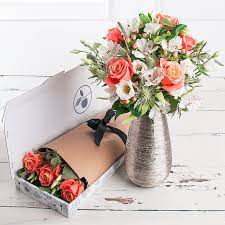We believe that you should be able to be there from anywhere with flowers delivered to uk for those you love. Letterbox Salted Caramel