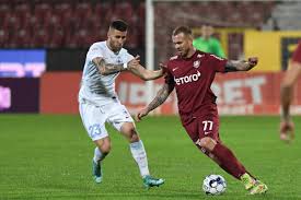 Citeste ultimele informatii despre jucatorii de fotbal din romania, stiri despre fcsb, dinamo, steaua, craiova, scoruri, clasamente, meciurile etapei viitoare, dar si rezultate si meciuri live. Ikydgssbaav85m